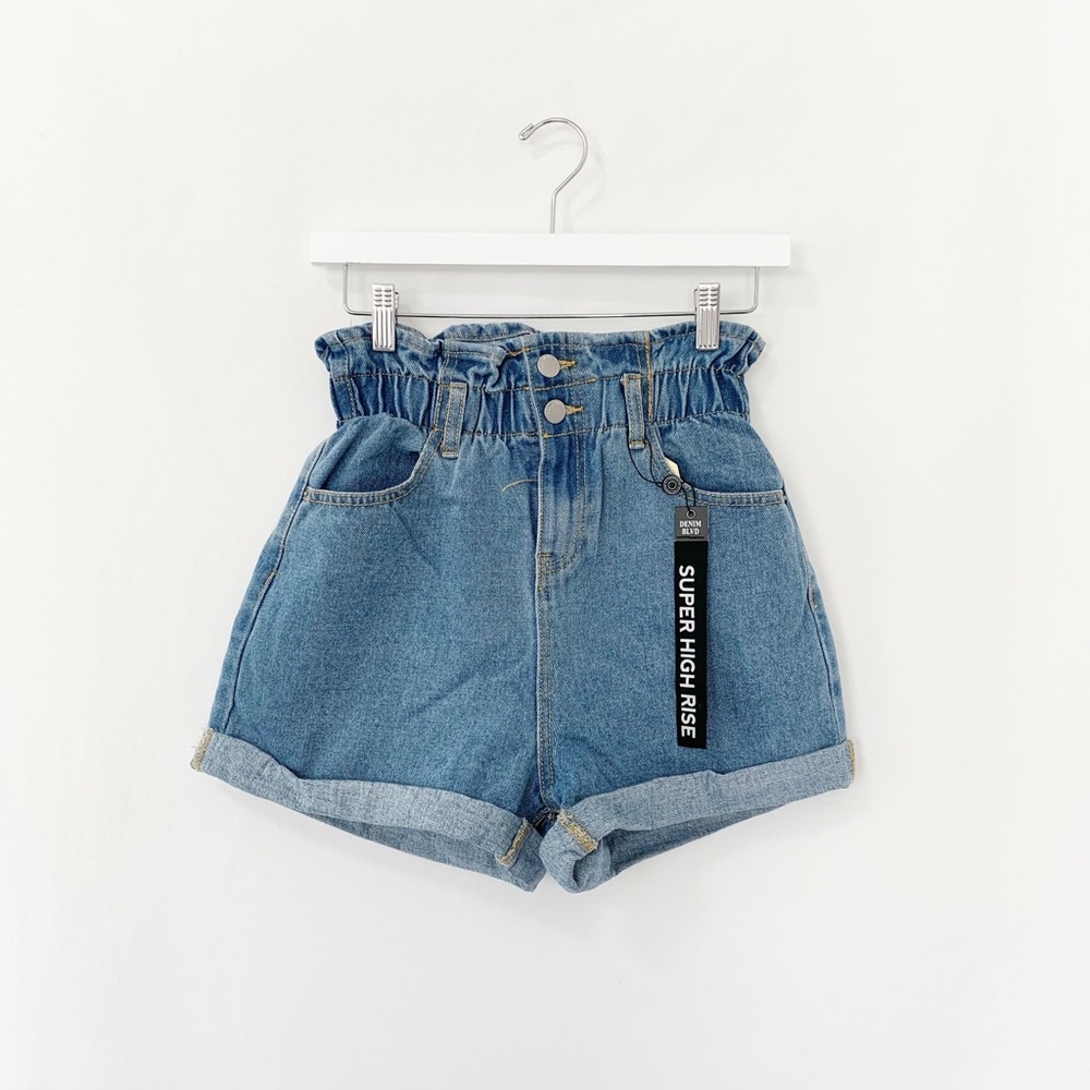 Super High-waist Elastic Denim Shorts - Picture 4 of 7